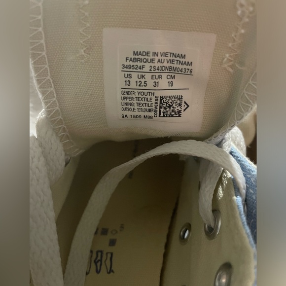 Light blue kids converse size 13 - Picture 3 of 4